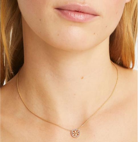 سلسال tory burch