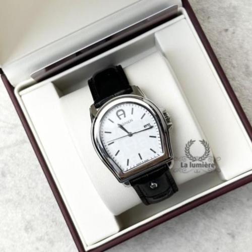 ساعة aigner