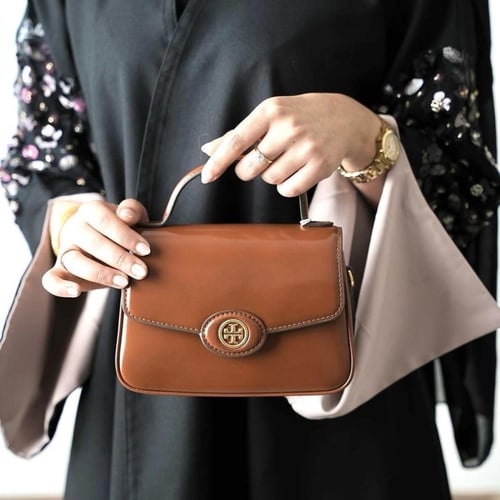 شنطة tory burch