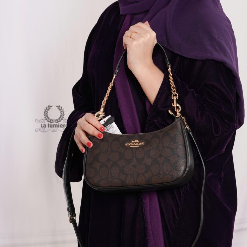 شنطة coach