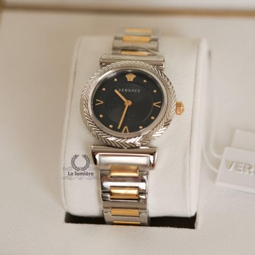 ساعة versace