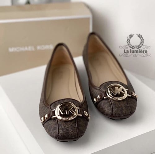 حذاء michael kors