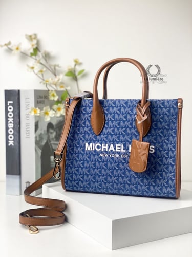 شنطة michael kors