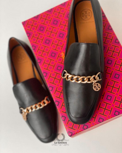 حذاء tory burch