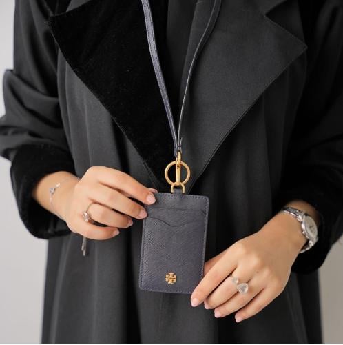 ID holder tory burch