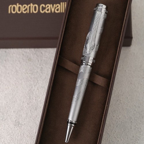 قلم roberto cavalli