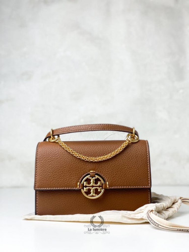 شنطة tory burch