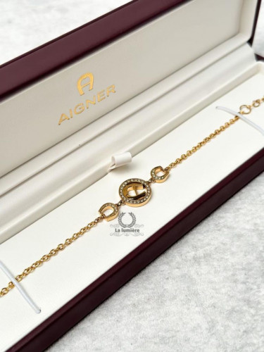 اسوارة aigner