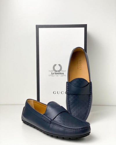 حذاء gucci