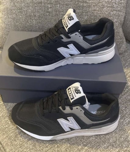 حذاء New balance