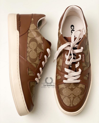 حذاء coach