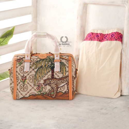 شنطة tory burch