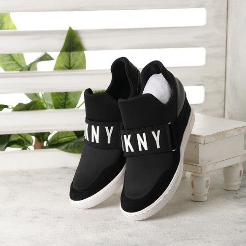 حذاء dkny