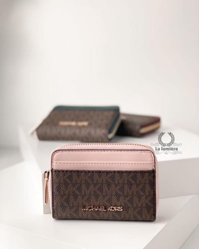 محفظة michael kors