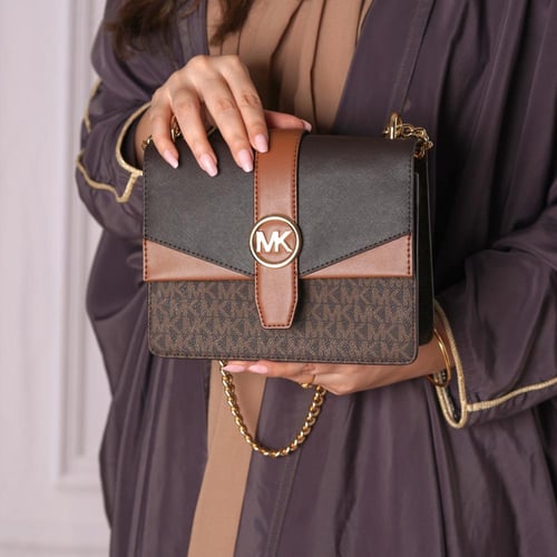 شنطة michael kors