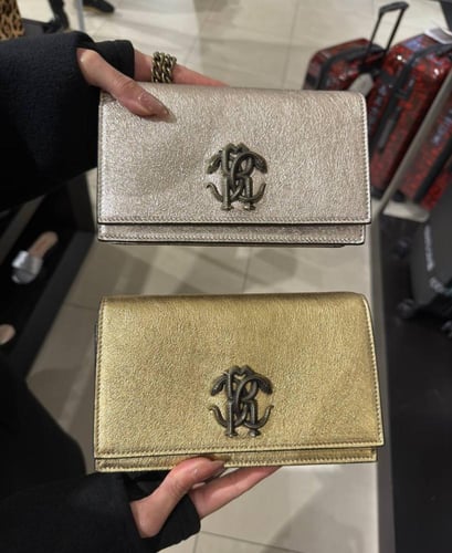 شنطة roberto cavalli