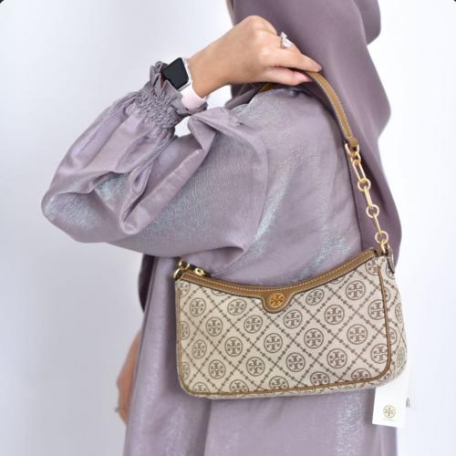 شنطة tory burch