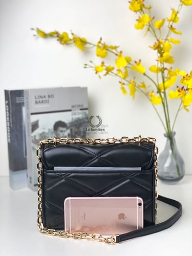 شنطة michael kors