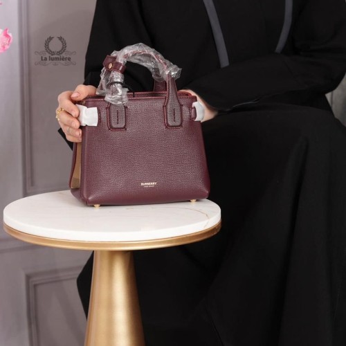 شنطة burberry