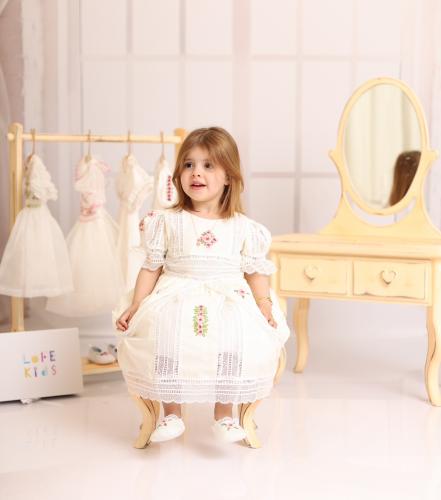 فستان سندريلا للاطفال