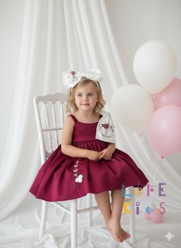 فستان الفيونكه