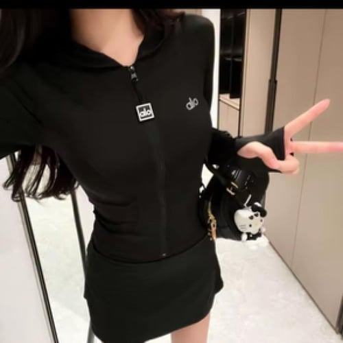 جاكيت alo الرياضي