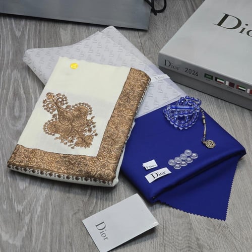 بكج الشتاء الفاخر 2026 – قماش ديور شتوي + شال كشمي...