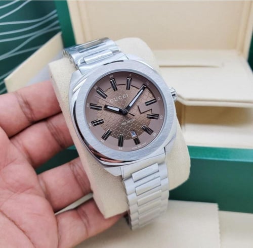 ساعة قوتشي رجالية - درجة أولى