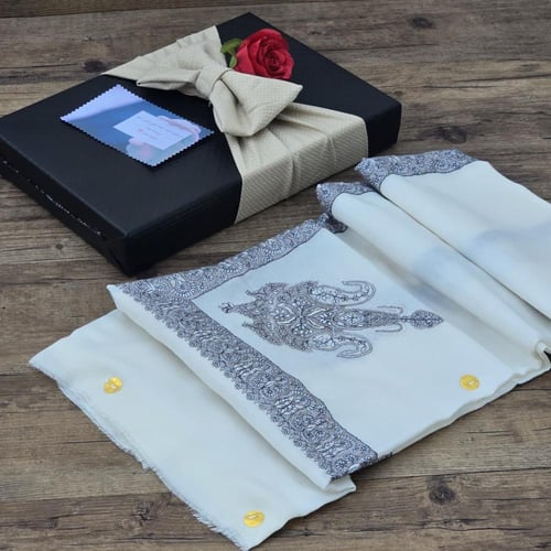 شال كشمير شتوي فاخر – إصدار 2026 بتطريز يدوي أنيق