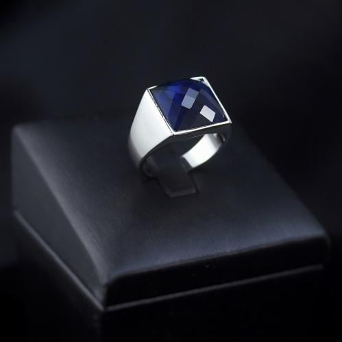 خاتم رجالي أنيق بحجر ازرق