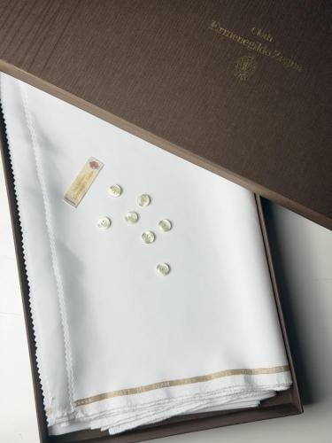 قماش Ermenegildo Zegna ايطالي كريمي