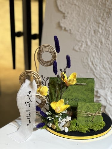 منتج ماركة مع تنسيق وشريطه( مع تغيير عبارة الشريطه...