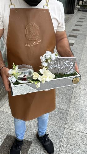 فازه ورد صناعي