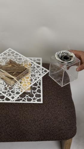 طقم العيد يحتوي على صينية شوكلت ومبخره وصينية عود