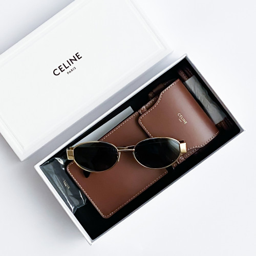 Céline Triomphe Gold