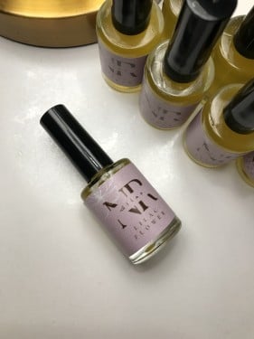 مقوي الاظافر