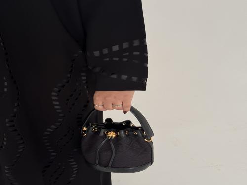 عبايه بليزر قماش كوبرا