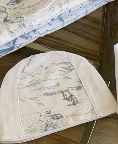 طقم ديور رمادي