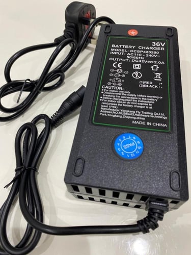 شاحن 36 فولت مبرد مخرج كبير سكوتر درفت + كريزي - م...