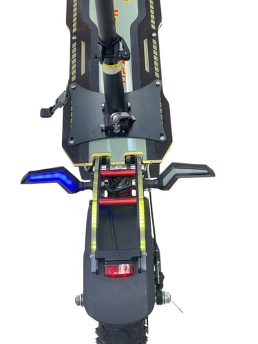 سكوتر الوحش الزرافة تيربو محركين 2025