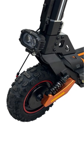 سكوتر الدبابه الأوروبي 2026محركين 4000 واط