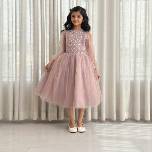 فستان وردي بصدريه شك