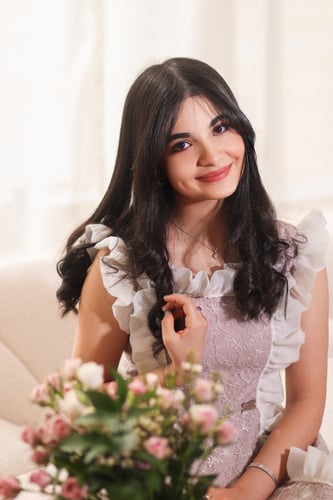 فستان وردي باكمام جازار