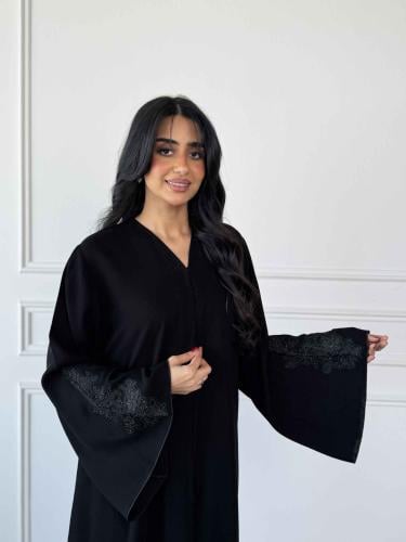 عباية تارا