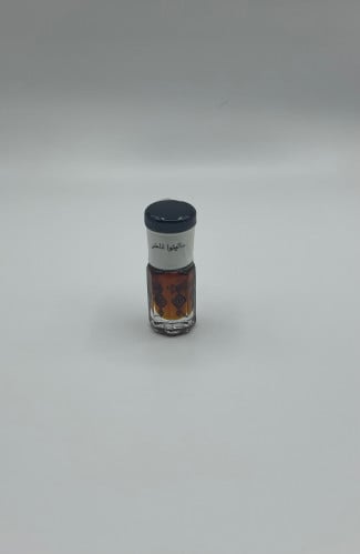 دهن عود مالينوا