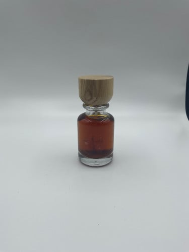 عطر العود والورد ، Lo 16