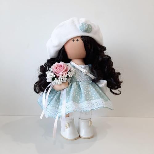 الدمية سما بشعر ويفي