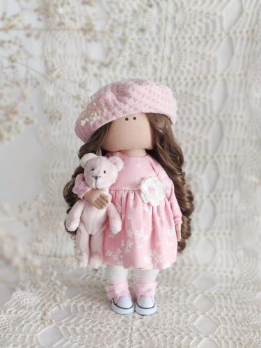 الدمية شادن