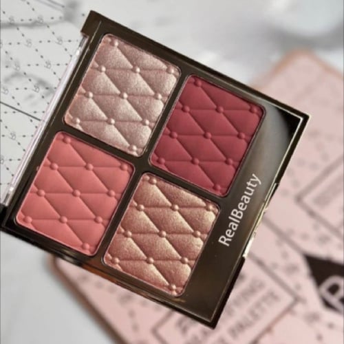 ٢باليت اضاءة وبلاشر بديل شارلوت ٨ الوان