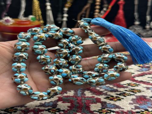 نوادر السبح فيروز ملبس فضه وكهرمان طبيعي قديم ٦٦ ج...